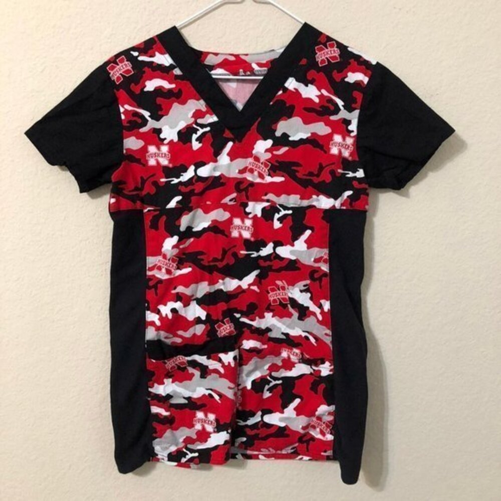 Nebraska Huskers Scrubs Top Camo Red Black